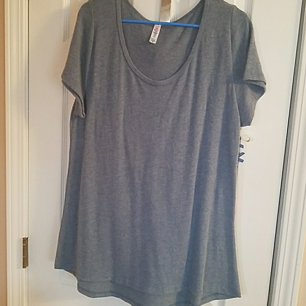 Lularoe classic t